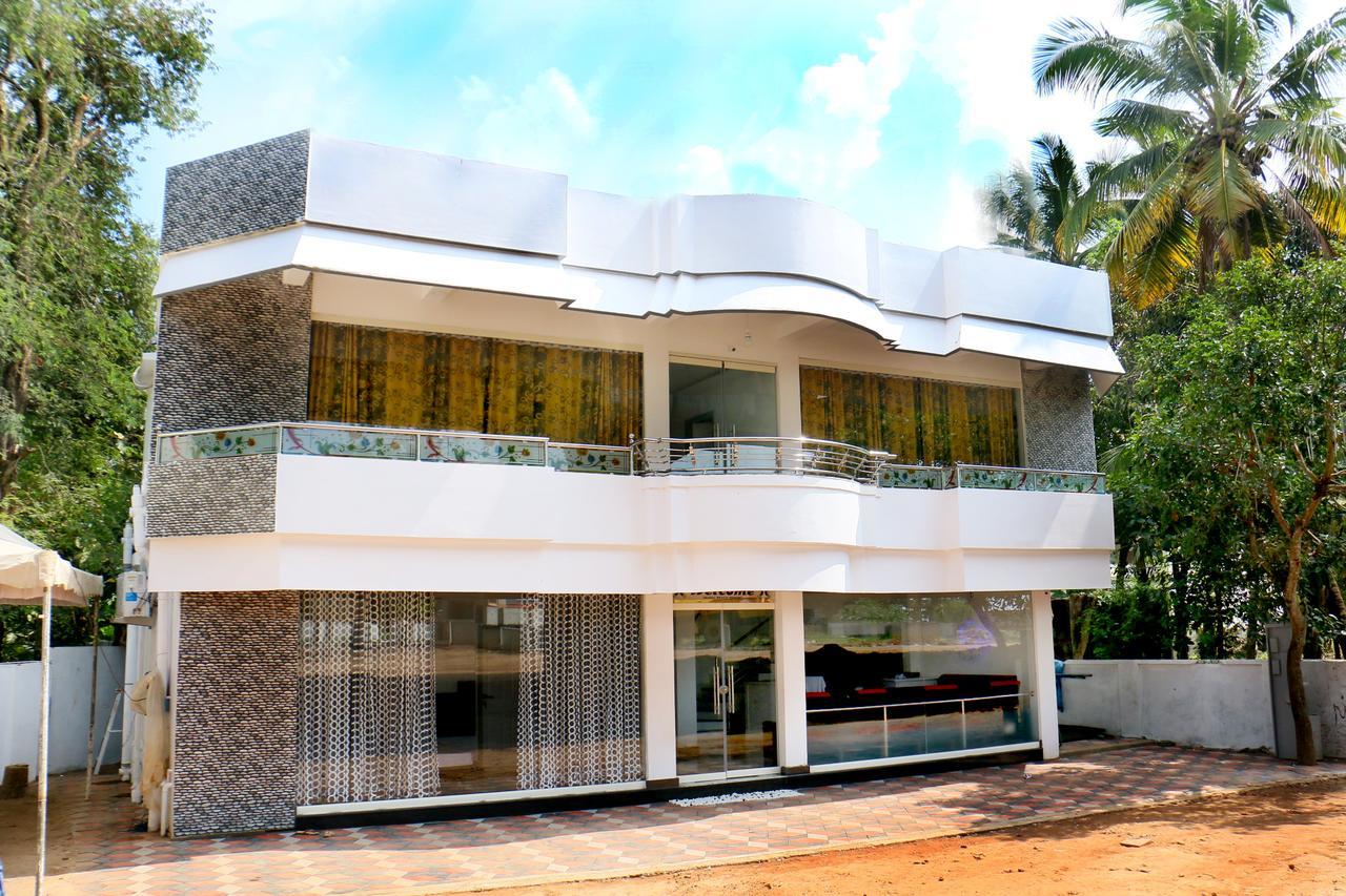 Mugal Beach Resort Alappuzha Экстерьер фото