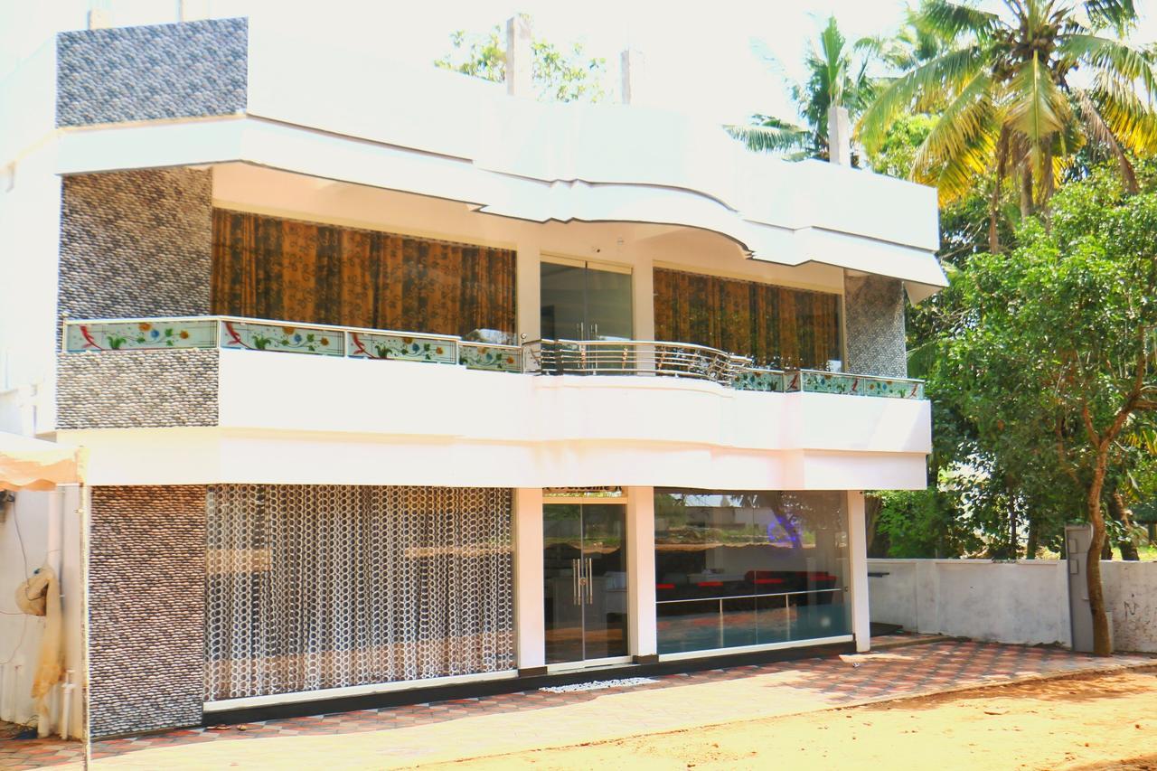 Mugal Beach Resort Alappuzha Экстерьер фото